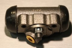 Hjulcylinder, Vänster Fram