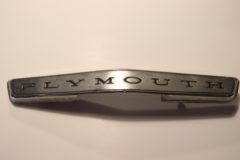 Huvemblem "Plymouth"