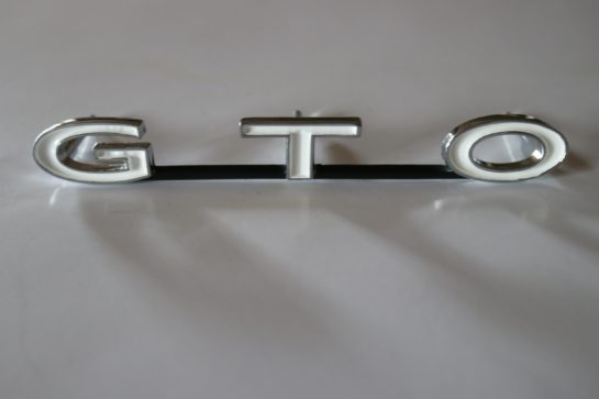 Emblem "GTO"