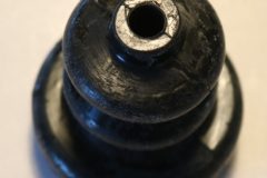 Dammskydd huvudbromscylinder