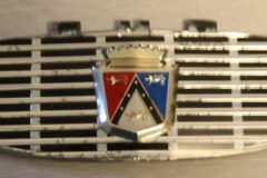 Emblem för huvornament 1958 Ford