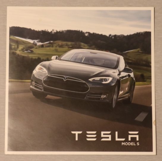 Försäljningsbroschyr Tesla Model S