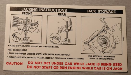 Jack Instruction Dekal Cadillac 70