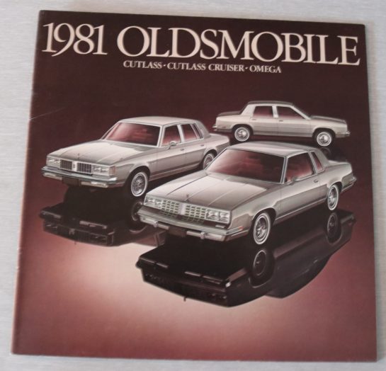 Försäljningsbroschyr Oldsmobile Cutlass, Omega, Cutlass Cruiser 1981