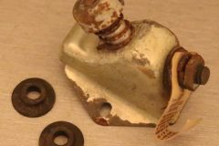 Startkontakt på startmotor  1935-42 Chrysler Desoto Dodge Imperial Plymouth 1935-50 Dodge Pick-Up