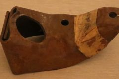 Motorkudde Fäste  Vänster 1967-72 Mopar A-body  6cyl