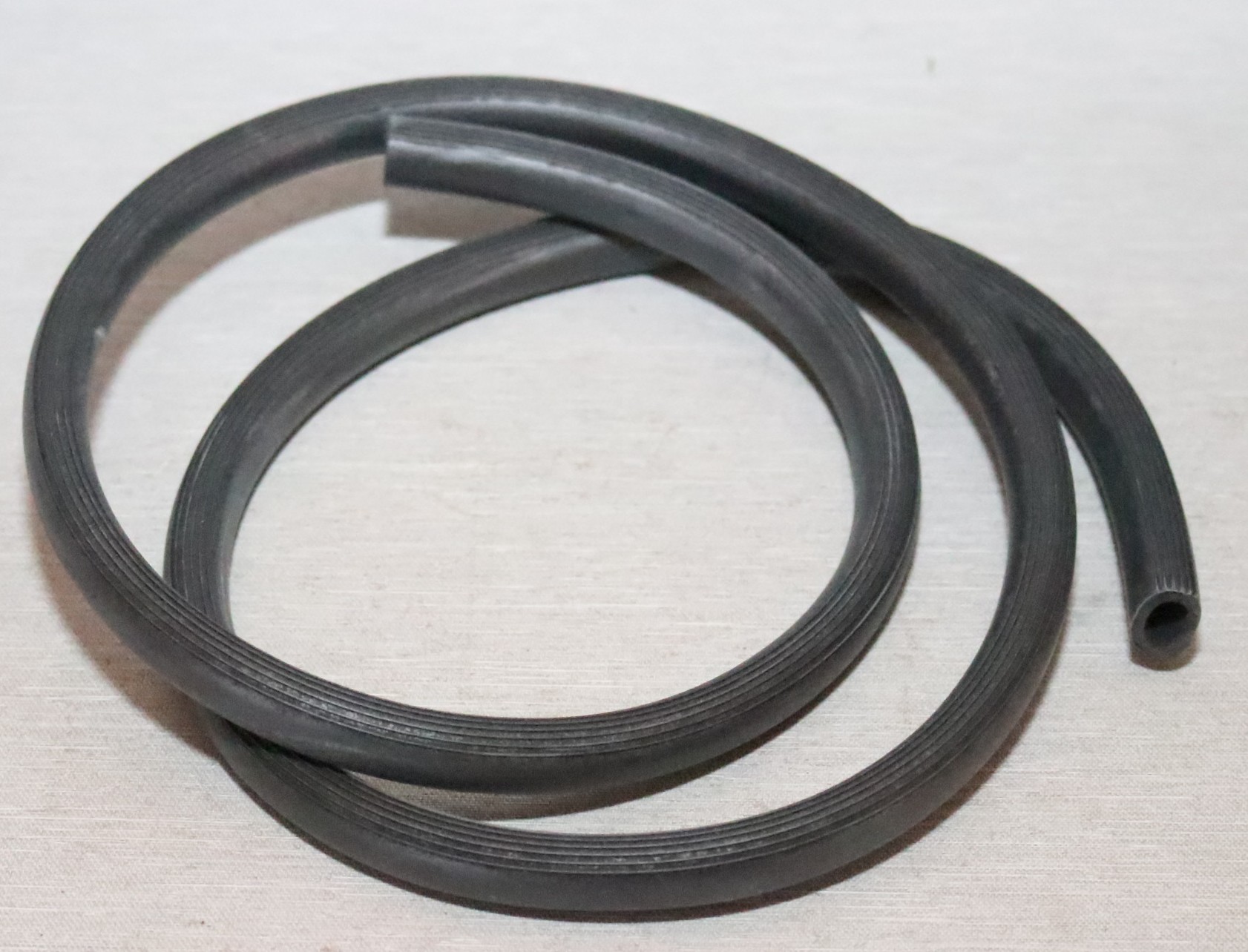 Avrinningsslang Kyl 1955-76 GM Mopar 1949-72 Ford