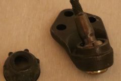 Kulbult Nedre  1985-98 Buick Oldsmobile 1985-93 Cadillac  1987-98 Pontiac